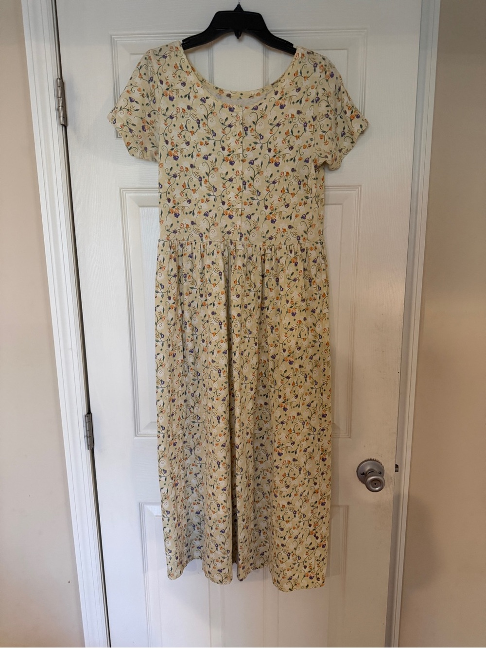 Vintage Light Yellow Floral Button Top Dress